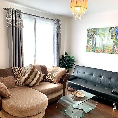 2-Bedrooms Modern Apartment Next To Velodrome, Lounge, Balcony, Parking, Abba Londres Extérieur photo