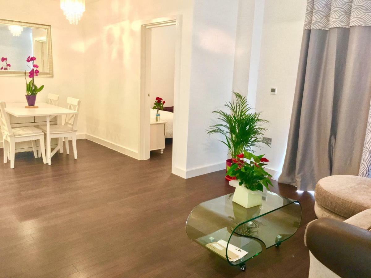 2-Bedrooms Modern Apartment Next To Velodrome, Lounge, Balcony, Parking, Abba Londres Extérieur photo