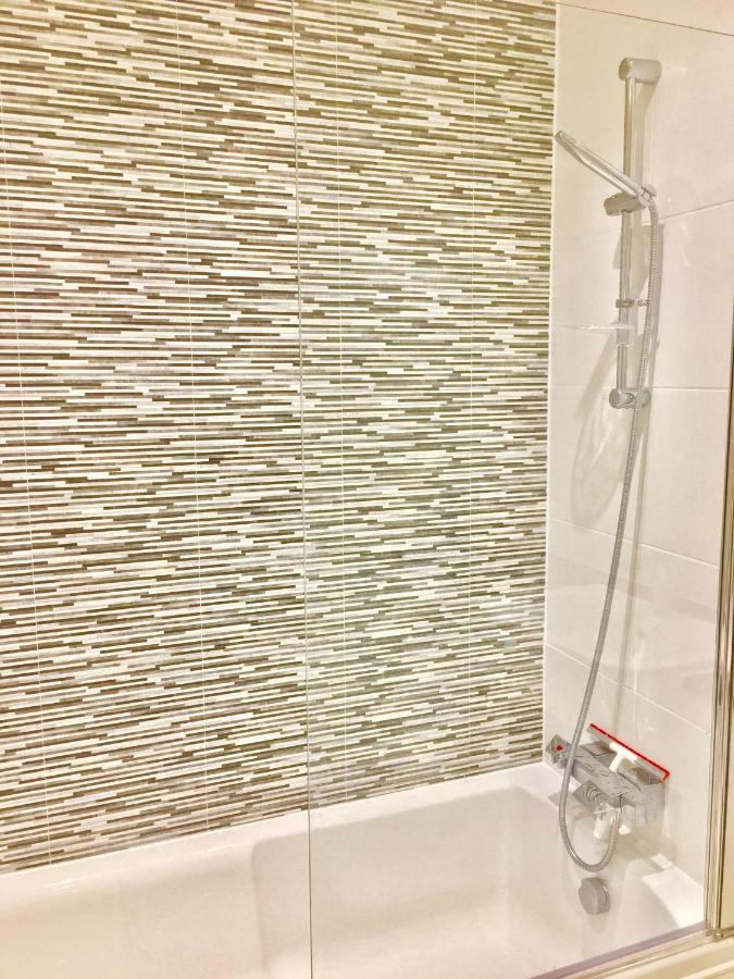 2-Bedrooms Modern Apartment Next To Velodrome, Lounge, Balcony, Parking, Abba Londres Extérieur photo