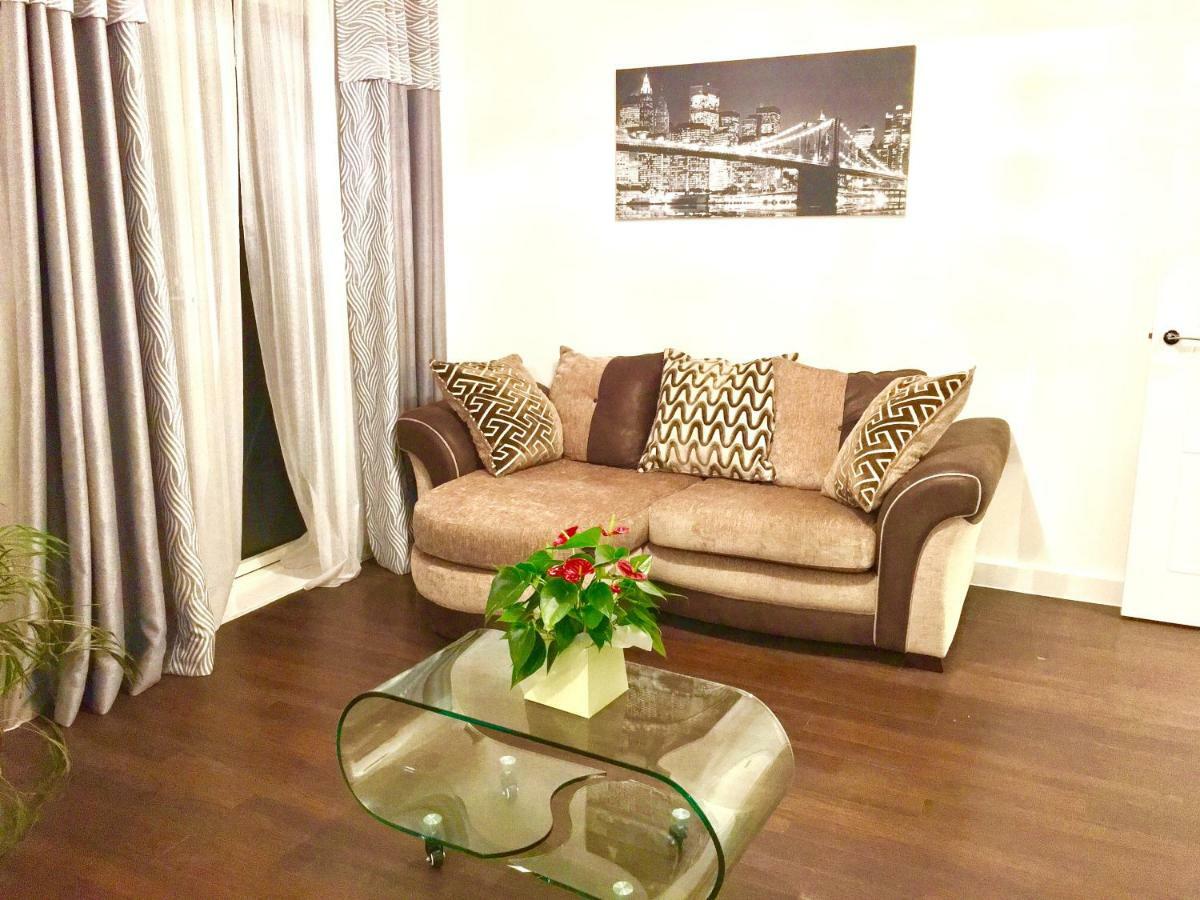 2-Bedrooms Modern Apartment Next To Velodrome, Lounge, Balcony, Parking, Abba Londres Extérieur photo