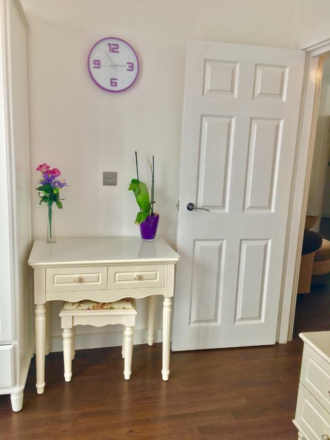 2-Bedrooms Modern Apartment Next To Velodrome, Lounge, Balcony, Parking, Abba Londres Extérieur photo