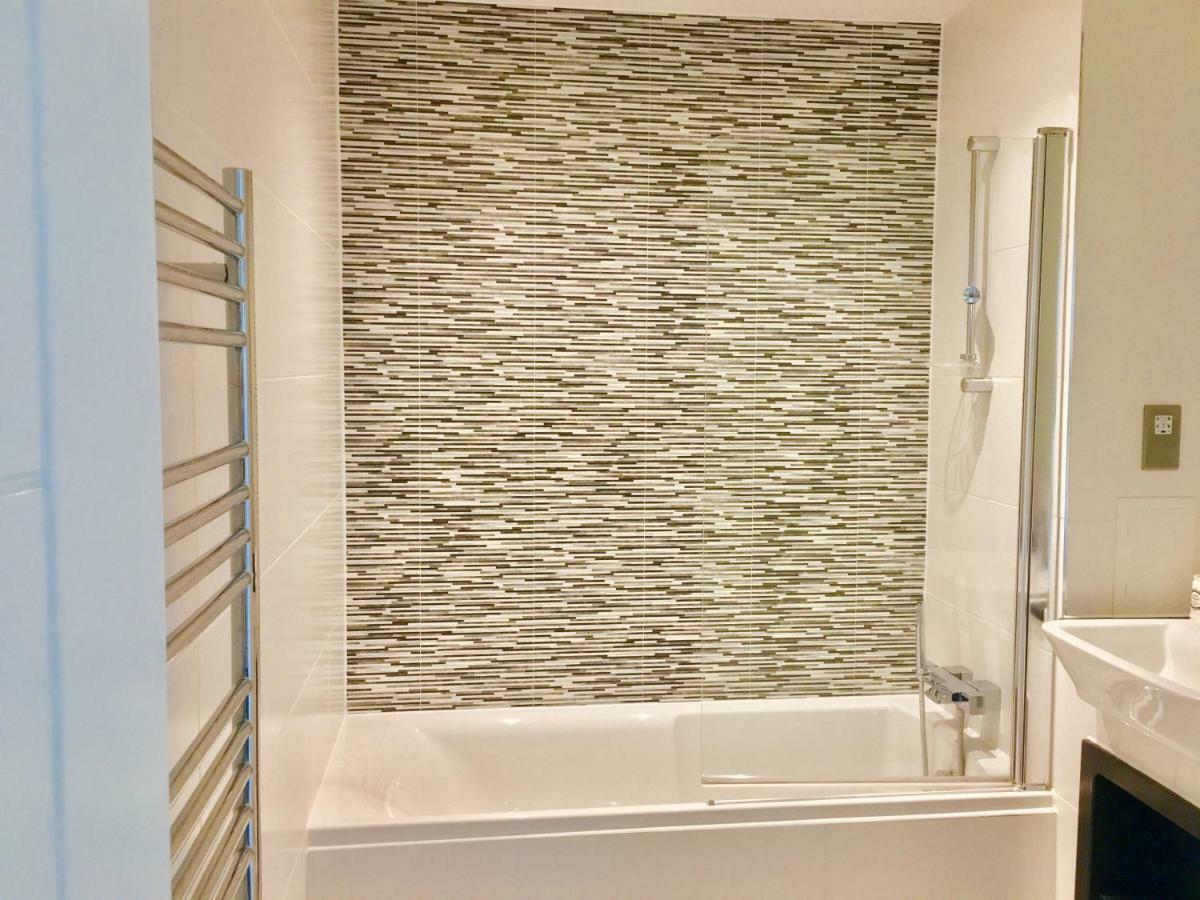 2-Bedrooms Modern Apartment Next To Velodrome, Lounge, Balcony, Parking, Abba Londres Extérieur photo
