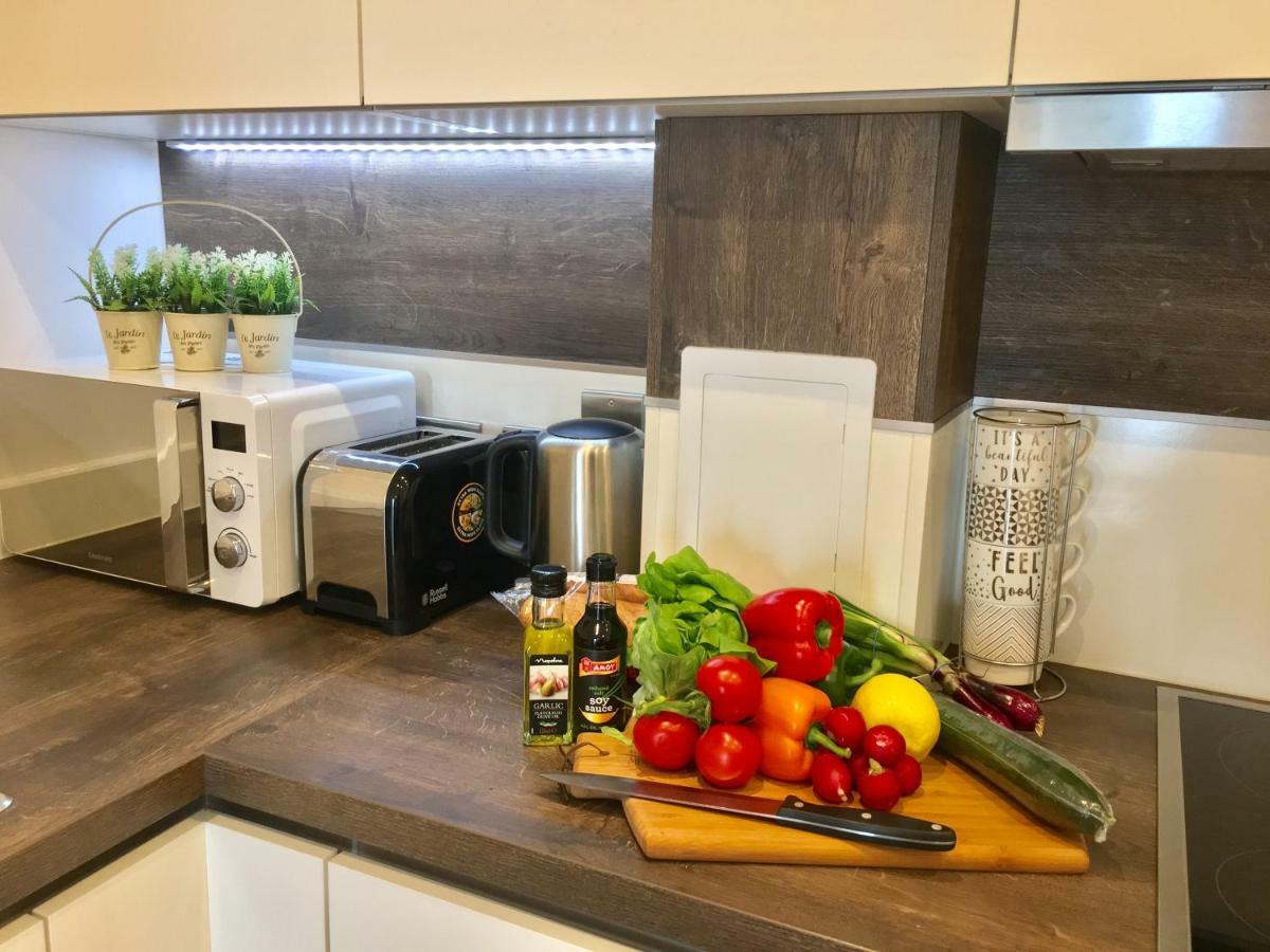 2-Bedrooms Modern Apartment Next To Velodrome, Lounge, Balcony, Parking, Abba Londres Extérieur photo